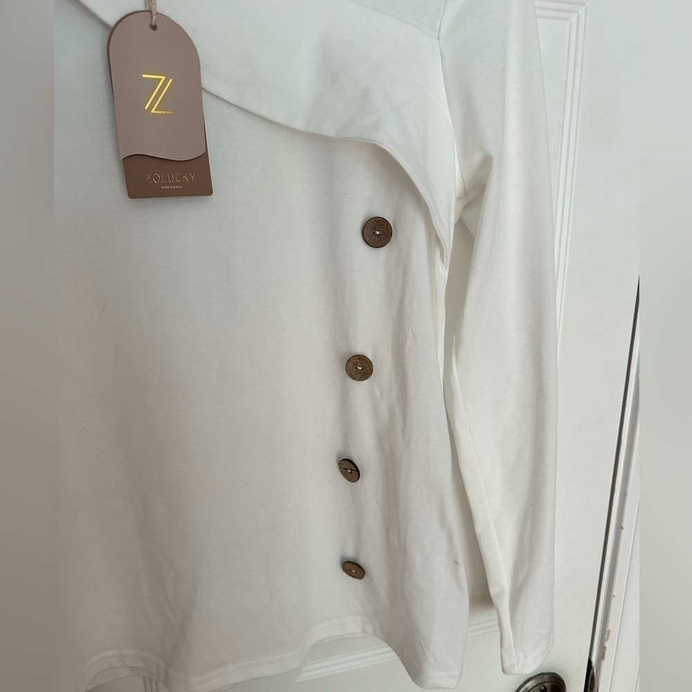 NWT 🔥 Zolucky White Lightweight Long sleeve size Medium - Picture 5 of 6